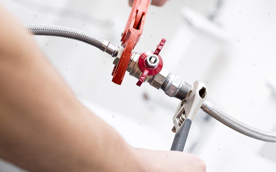 prix plombier wc bouché Orphin